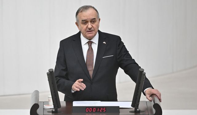 MHP'li Erkan Akçay: 23 Nisan aynı zamanda çocuklarımıza armağan edilmiş bir bayramdır