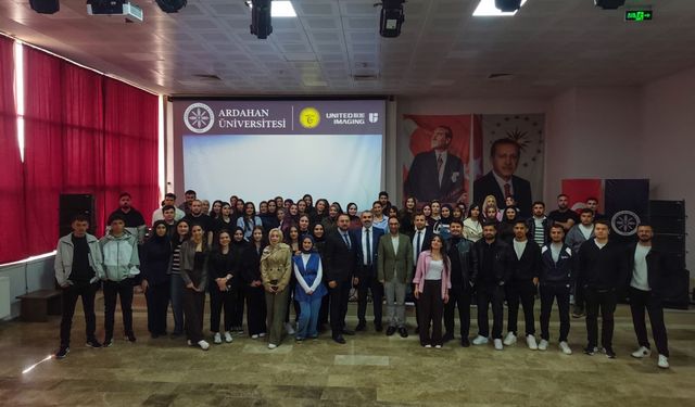 Ardahan Üniversitesi'nde uygulamalı MR ve BT görüntüleme teknikleri eğitimi düzenlendi