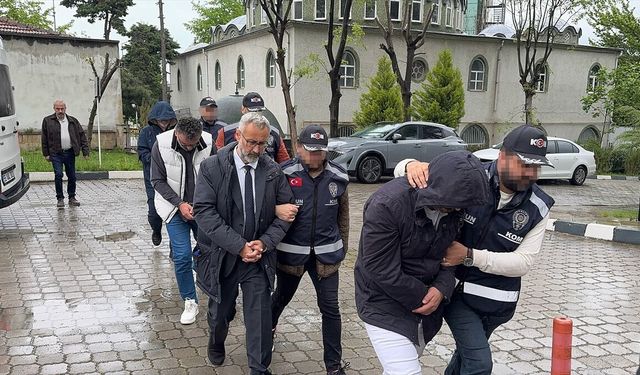 Samsun merkezli rüşvet operasyonunda gözaltına alınan 2 zanlı tutuklandı