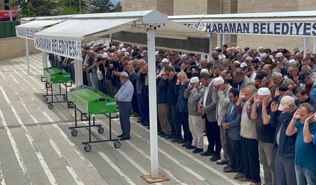 Mersin'deki kazada ölen anne ve kızı Karaman'da son yolculuğuna uğurlandı