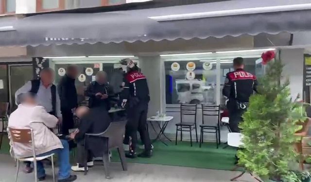 Sakarya'da 'fuhuş ocağı' operasyonu: 4 tutuklama