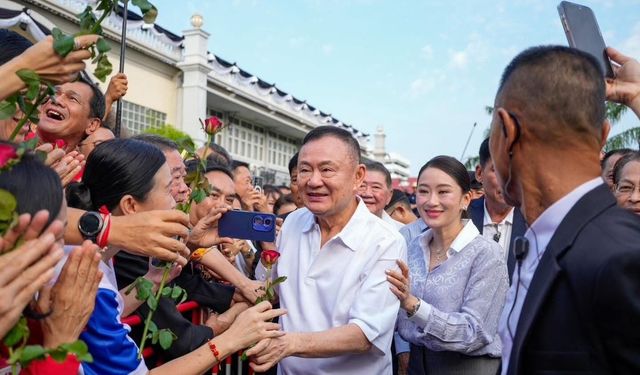 Tayland'ın eski Başbakanı Thaksin Shinawatra tahliye edildi