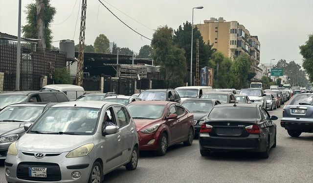 Netanyahu'nun saldırı talimatı sonrası Beyrut'un Dahiye bölgesinde yeniden zorunlu göç başladı
