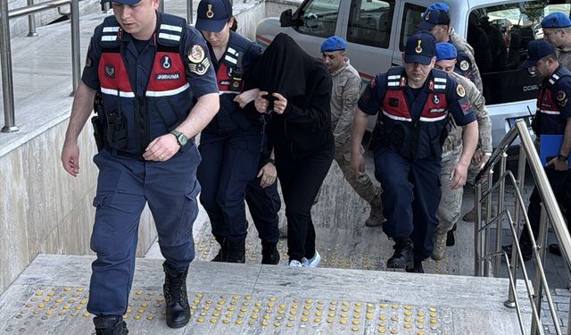 Zonguldak'ta bıçaklanarak öldürülen kişinin gözaltına alınan kız arkadaşı tutuklandı