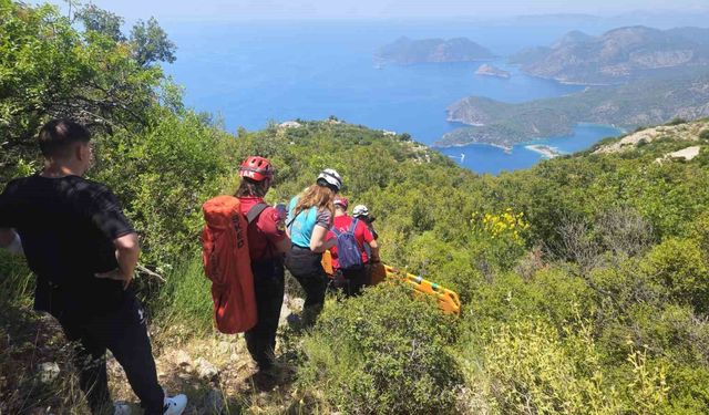 Babadağ'da yamaç paraşütü kazası: 'Pilot ve Rus turist yaralandı'