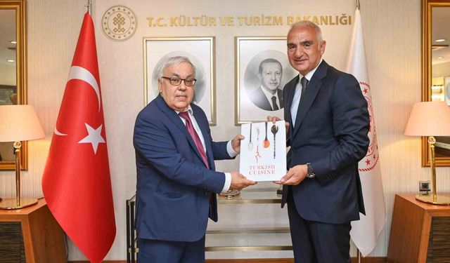 Bakan Ersoy, Rusya'nın yeni büyükelçisini ağırladı