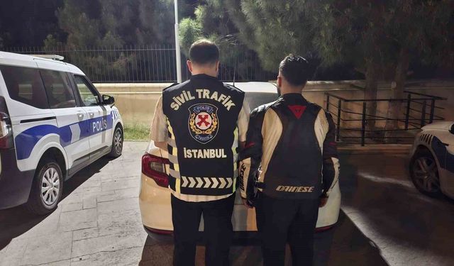 Beylikdüzü'nde trafikte yakalamamak için plakasına zarar veren motosikletliye 320 bin TL para cezası