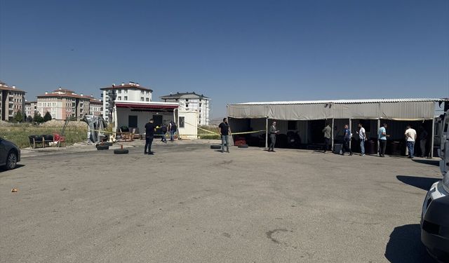 Afyonkarahisar'da çıkan silahlı kavgada 1 kişi öldü, 1 kişi yaralandı
