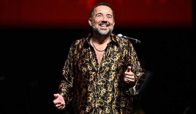 Ata Demirer 'Ata Demirer Gazinosu' gösterisiyle yaz turnesine çıkacak