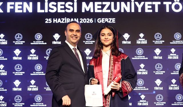 Bakan Kacır TÜBİTAK Fen Lisesi mezunlarının YKS derecelerine ilişkin bilgi verdi:
