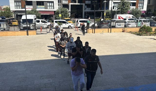 Edirne merkezli fuhuş operasyonunda 6 şüpheli yakalandı