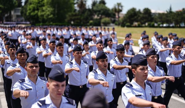 Hava Harp Okulu'nda geleceğin pilotları çok yönlü eğitimle yetişiyor