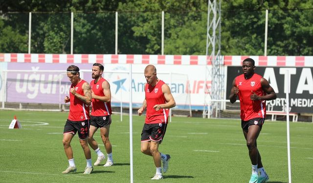 Samsunspor Futbol Direktörü Fuat Çapa, transfer çalışmalarını değerlendirdi: