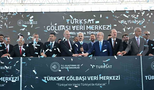 Bakan Uraloğlu: 'TÜRKSAT uydularımız 5,5 milyar nüfusa hitap ediyor'