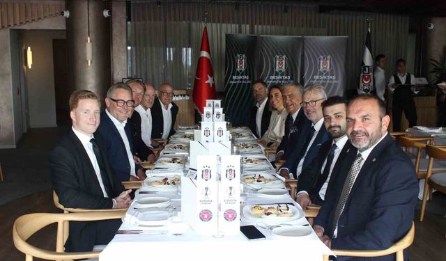 Beşiktaş'tan, UEFA ve Midtjylland heyetlerine dostluk yemeği