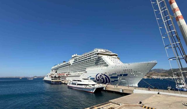Bodrum'a kruvaziyer hareketliliği: '3 bin 292 yolcu geldi'
