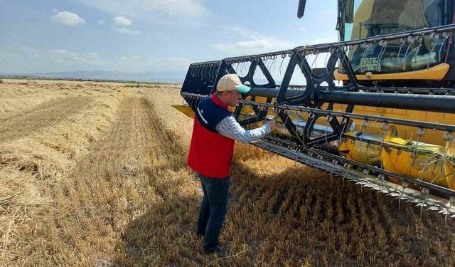 Hububat hasadı yapılan bölgelerde biçerdöver kontrolleri sürüyor