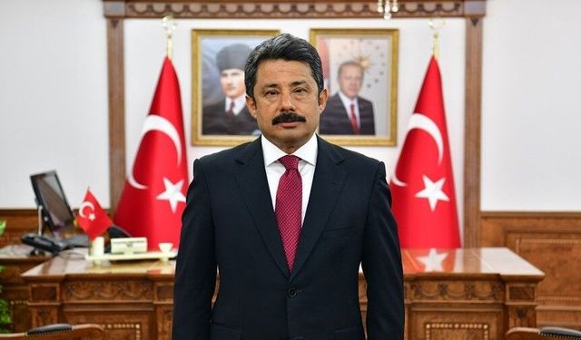 Kırşehir Valisi Demiryürek: 'Türk Milleti, millî iradenin üzerinde hiçbir gücün olamayacağını tüm dünyaya gösterdi'