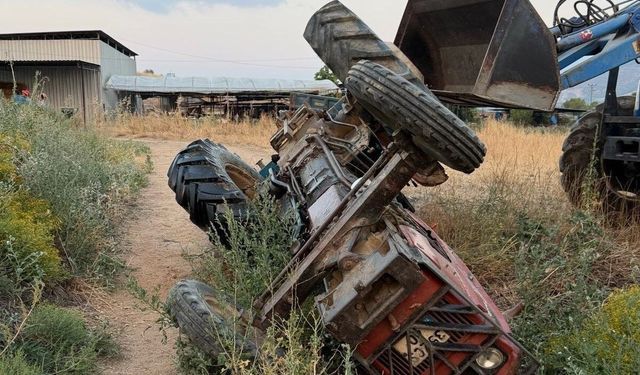 Tümseğe çarpan traktör devrildi, 16 yaşındaki çocuk ağır yaralandı