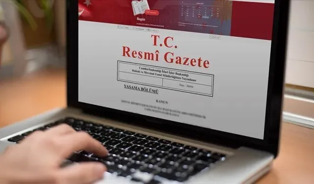 Bazı atama ve görevden alma kararları Resmi Gazete'de