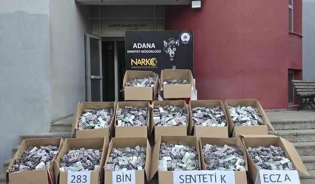 Adana'da evde 283 bin sentetik ecza ele geçirildi