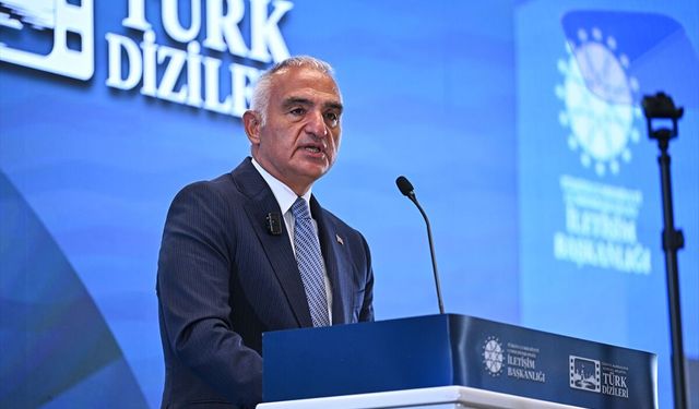 Bakan Ersoy, 'Türkiye Markasının Küresel Anlatısı: Türk Dizileri' programında konuştu: