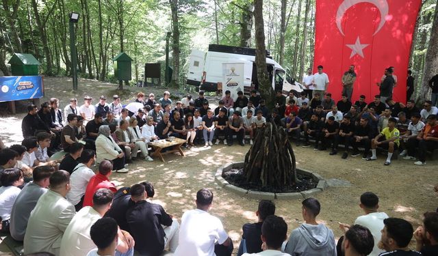 Bakan Göktaş Kocaeli'de düzenlenen 'İnsan Hakları Eğitim Kampı'nda konuştu: