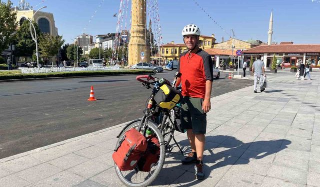 13 yıllık bisiklet tutkunu, en büyük hayali için dünyayı pedallayacak