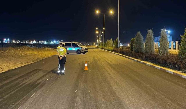 Karaman'da alkollü sürücü dehşeti: Baba öldü, 7 yaşındaki oğlu yaralı
