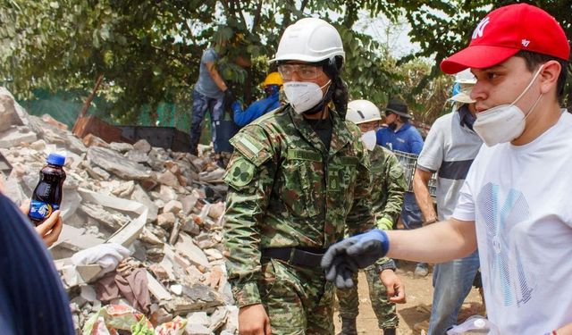 Kolombiya depreminde ölü sayısı 265'e yükseldi