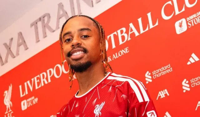 Liverpool, Fransız futbolcu Barcola'yı kadrosuna kattı