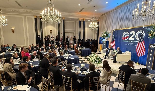 Bakan Kacır, G20'de Türkiye'nin yapay zeka yol haritasını anlattı: