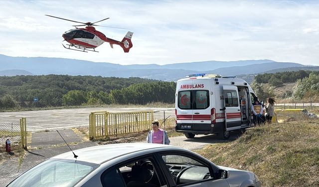 Bolu'da fenalaşan böbrek nakilli hasta ambulans helikopterle Antalya'ya sevk edildi