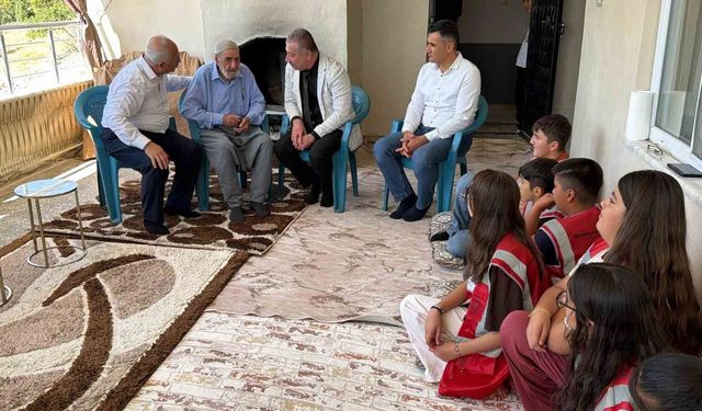 Adıyaman'ın son Kore Gazisi, savaş hatıralarını çocuklarla paylaştı
