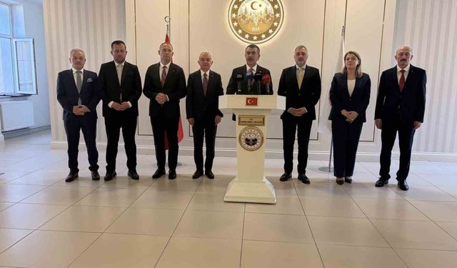 Bakan Tekin Kırklareli'nde açıkladı: OECD'de Türkiye'yi öne çıkaran eğitim başarısı