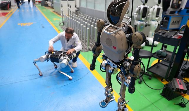 Konya'da geliştirilen insansı robot AKINCI-5 seri üretim aşamasında