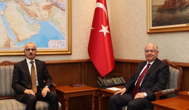 Bakan Güler, Bakan Uraloğlu ile görüştü