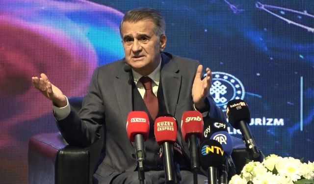 Şenol Güneş: 'Milli takımın antrenörünü kendimiz yetiştirmeliyiz'