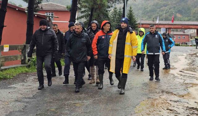 Vali Hacıbektaşoğlu: 'Son 24 saatte 150 kilogramın üzerinde yağış aldık'