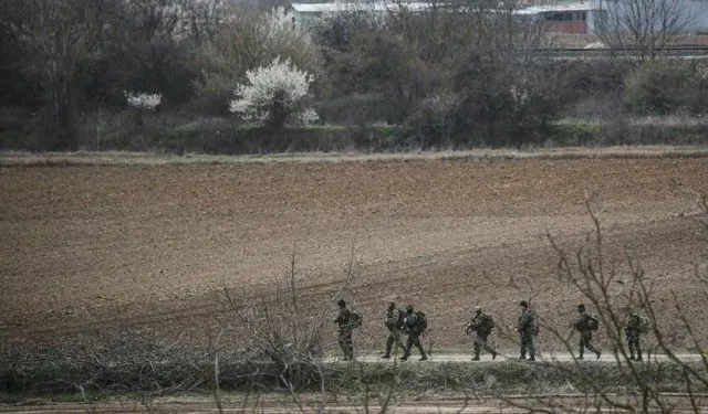 Yunanistan tasarruf için 187 kışlayı kapatmayı planlıyor