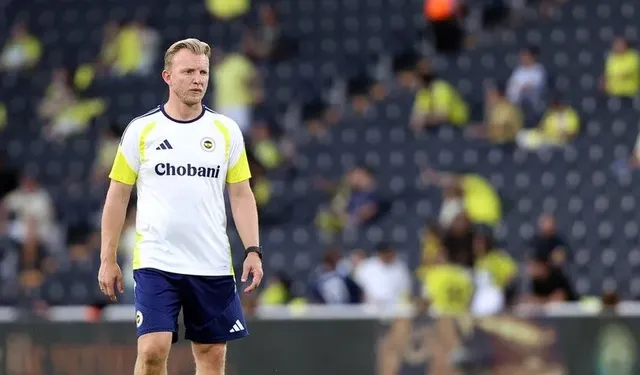 Fenerbahçe'de yeni teknik direktör belirlenene kadar Dirk Kuyt görev yapacak