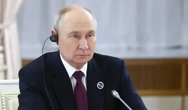 Rusya Devlet Başkanı Putin: Çok kutuplu dünya düzeni geri döndürülemez bir gerçeklik
