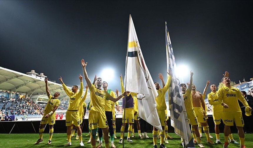 Fenerbahçe taraftarı, yaklaşık 5 yıl sonra Dolmabahçe'de takımlarının yanında yer alacak