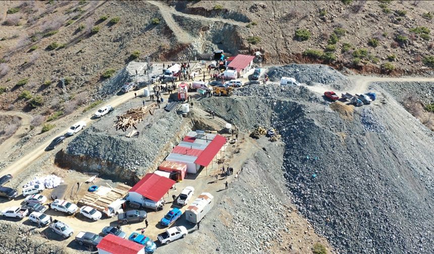 Enerji ve Tabii Kaynaklar Bakanlığı, Elazığ'daki maden göçüğünde tüm işçilerin kurtarıldığını bildirdi