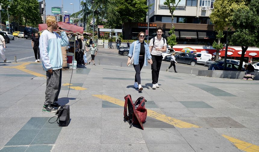 "Dünyanın Sesleri İstanbul Sokaklarında Yankılanıyor"