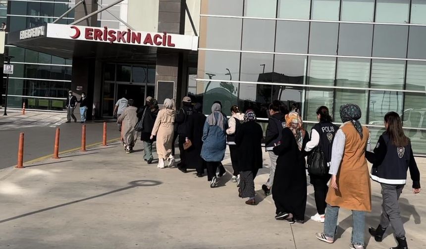 Manisa'da FETÖ operasyonunda yakalanan 2 şüpheli tutuklandı