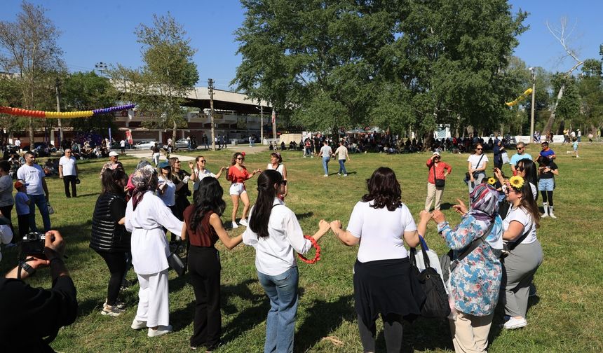 Edirne'de Kakava ve Hıdırellez Şenlikleri başladı