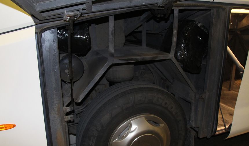 Kapıkule'de otobüste 233 kilo 988 gram uyuşturucu ele geçirildi