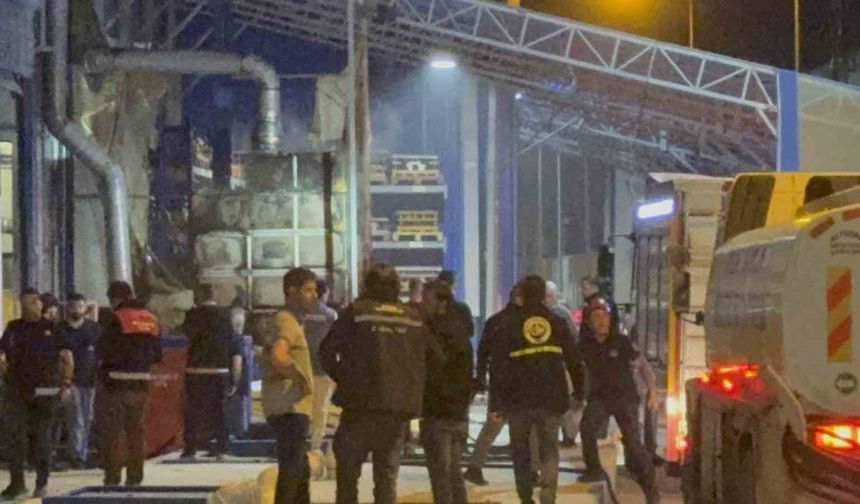 Araç yedek parça fabrikasında yangın