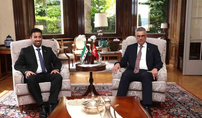 Bakan Memişoğlu: "Cenevre’de Suriye Sağlık Bakanı El-Ali ile bir araya gelerek verimli bir görüşme gerçekleştirdik"